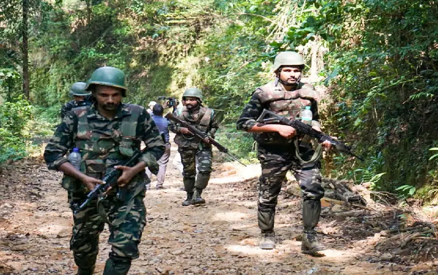 kqxrxz9k-CG-Naxal-Encounter