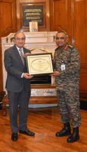 Image-SBI-contributes-Rs.-4.70-Cr.-to-Army-Central-Welfare-Fund.jpg