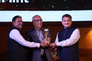 Jindal-Stainless-wins-Emerging-Steel-Company-of-the-Year-at-India-Steel-Conference-2022.jpeg