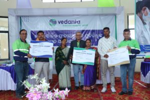 Vedanta-Lanjigarh-launches-digital-health-cards-for-patients-visiting-Vedanta-Hospital.JPG